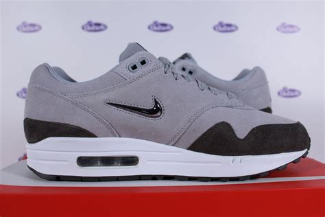 Nike Air Max 1 Premium SC Jewel Wolf Grey • Op voorraad bij 